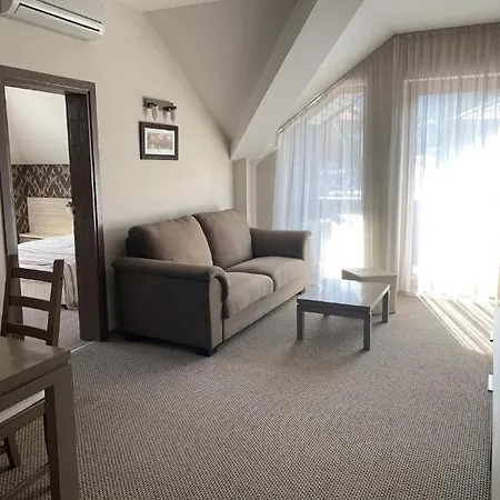 Апартамент Stayinn Granat - Next To Gondola Lift, Perfect For 4 Guests *